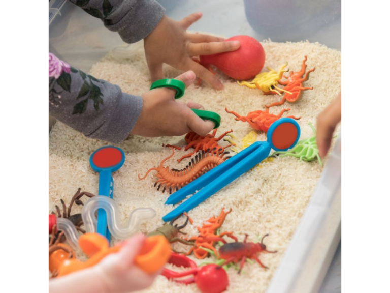 Little Monsters Play