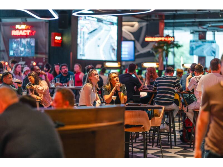 F1® Arcade London – Singapore Watch Party