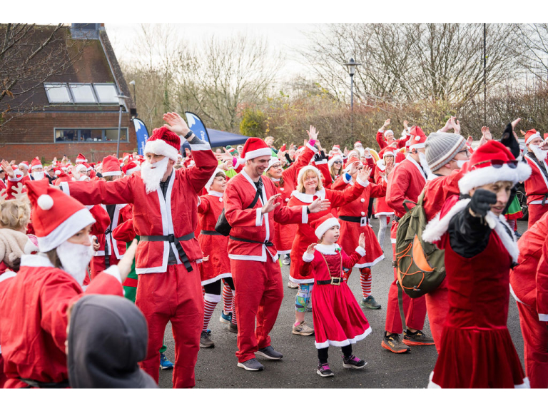 Santa Dash | In aid of St Richard's Hospice