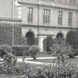 Exhibition: Garden Glimpses