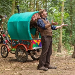 Storytelling with Ian Douglas