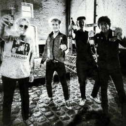 UK SUBS