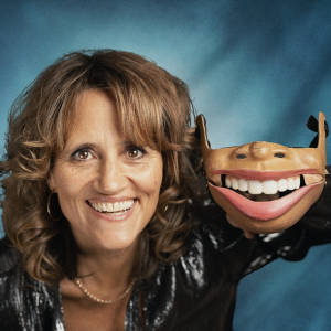 Nina Conti - Whose Face Is It Anyway?