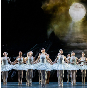 Royal Ballet: Swan Lake Recorded at the Royal Ballet & Opera