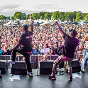 Star-studded music and celebrity chef line-up arrives in Oxford for a huge bank holiday weekend 