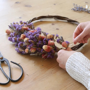 Dried flower Autumn wreath workshop