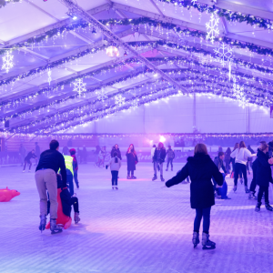 BRAINTREE VILLAGE’S ICE RINK RETURNS THIS CHRISTMAS