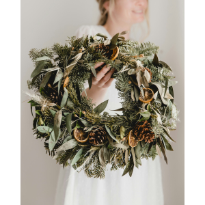 Christmas Wreath Making Workshop in Shrewsbury with Little Stars