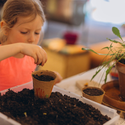 Queensgate Shopping Centre Champions Sustainability with ‘From Waste to Wonder’ This May Half Term