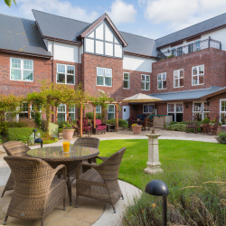 Stockport care home revvs up for ‘Race Against Dementia’ fundraise