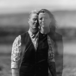 Belinda O'Hooley and Heidi Tidow