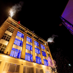 Shake and Shuffle Live