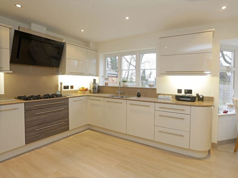 QA Shropshire - Bespoke Fitted Kitchens, Bathrooms and Bedrooms  Telford TF1 1SG