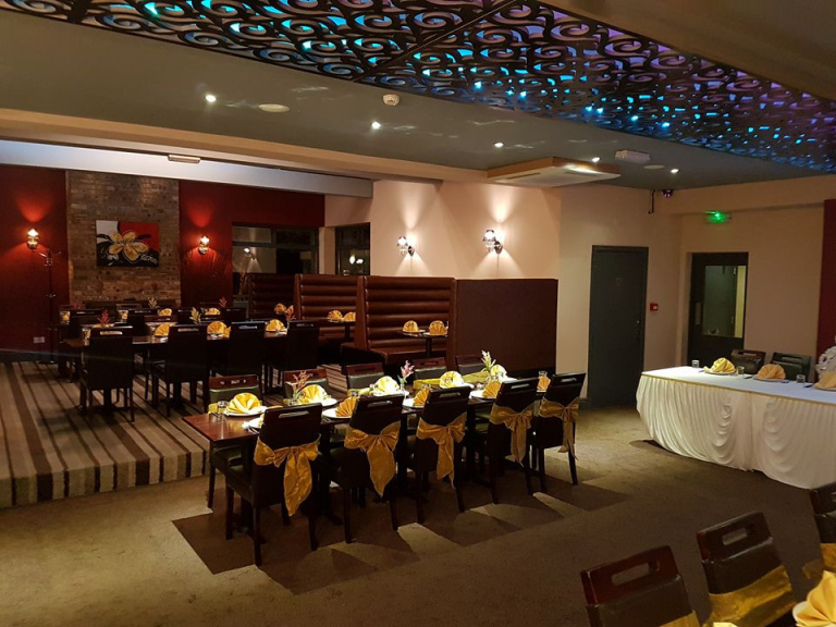 The Royal Oak Indian Restaurant Walsall
