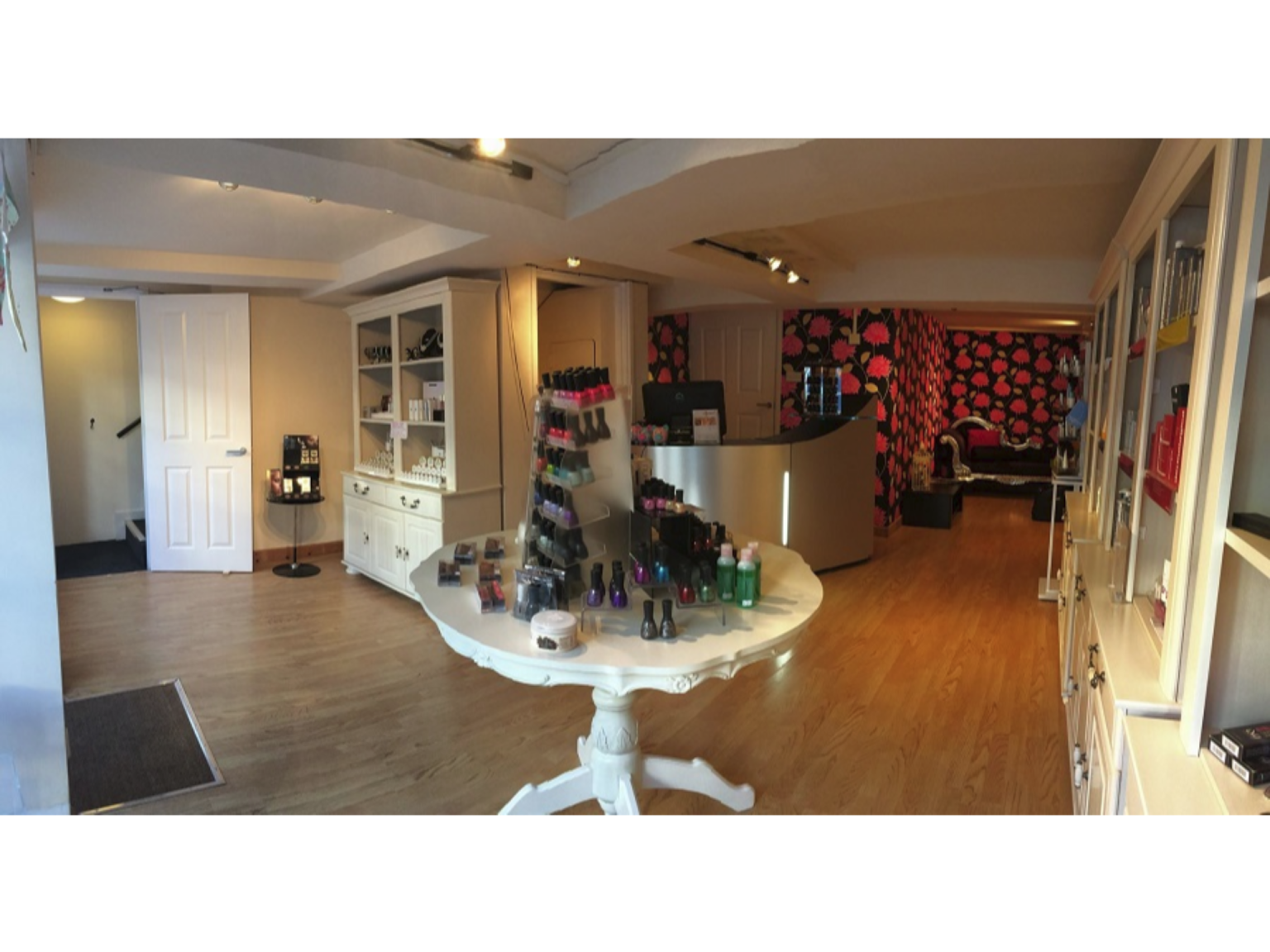 Utopia a Luxury Beauty Salon in Abingdon