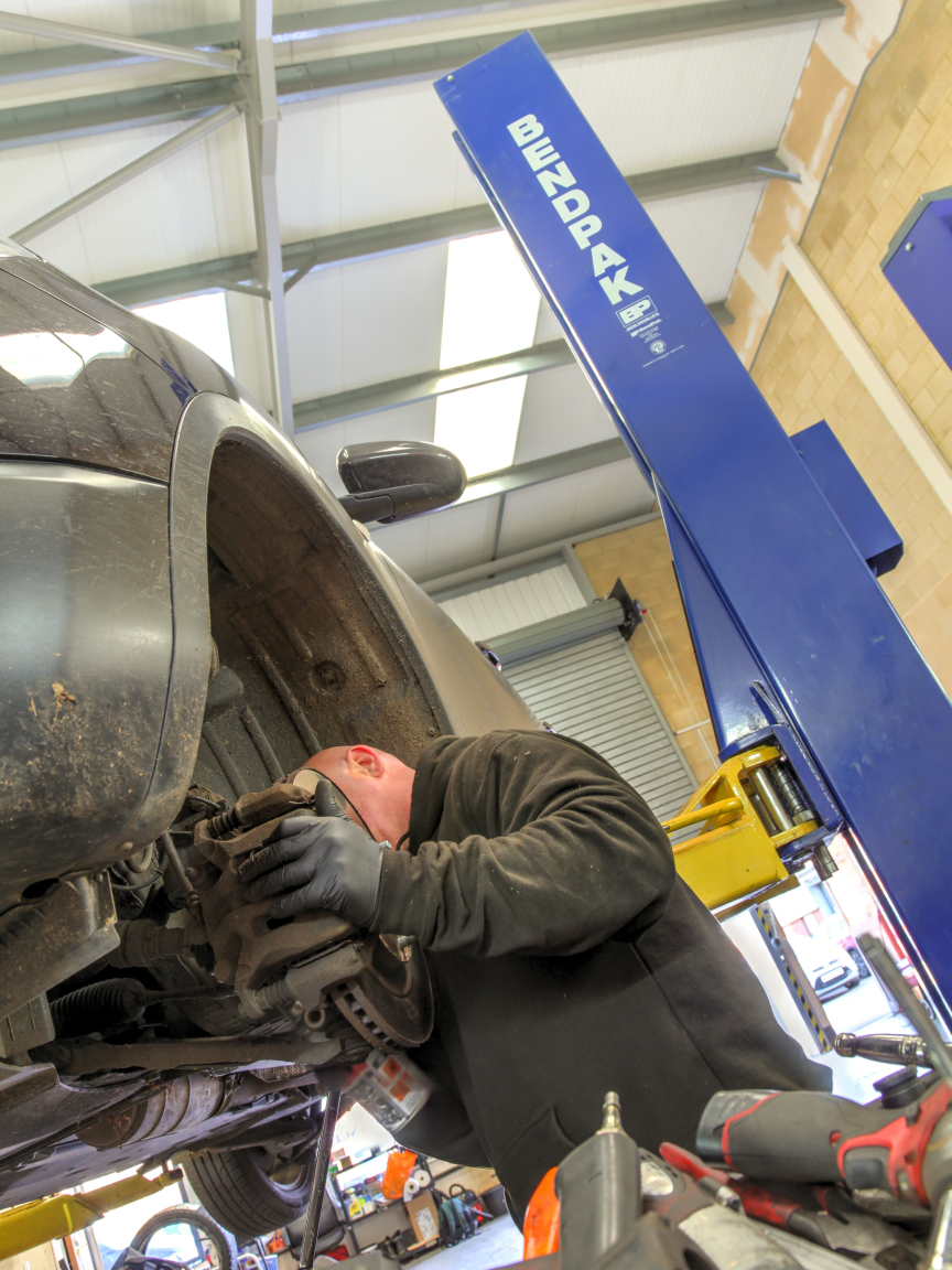 M H Autos Vehicle Servicing in Basingstoke