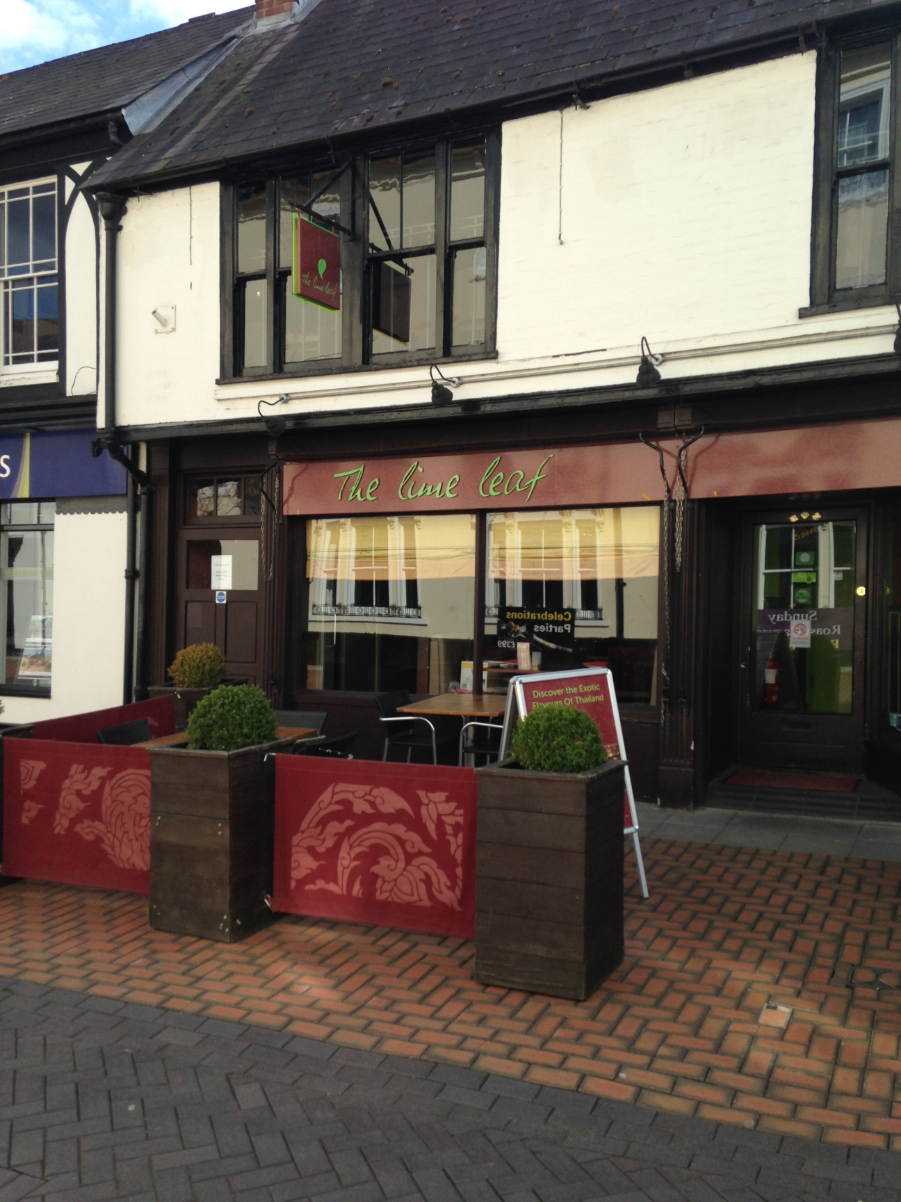 The Lime Leaf Thai Restaurant and Takeaway in Basingstoke
