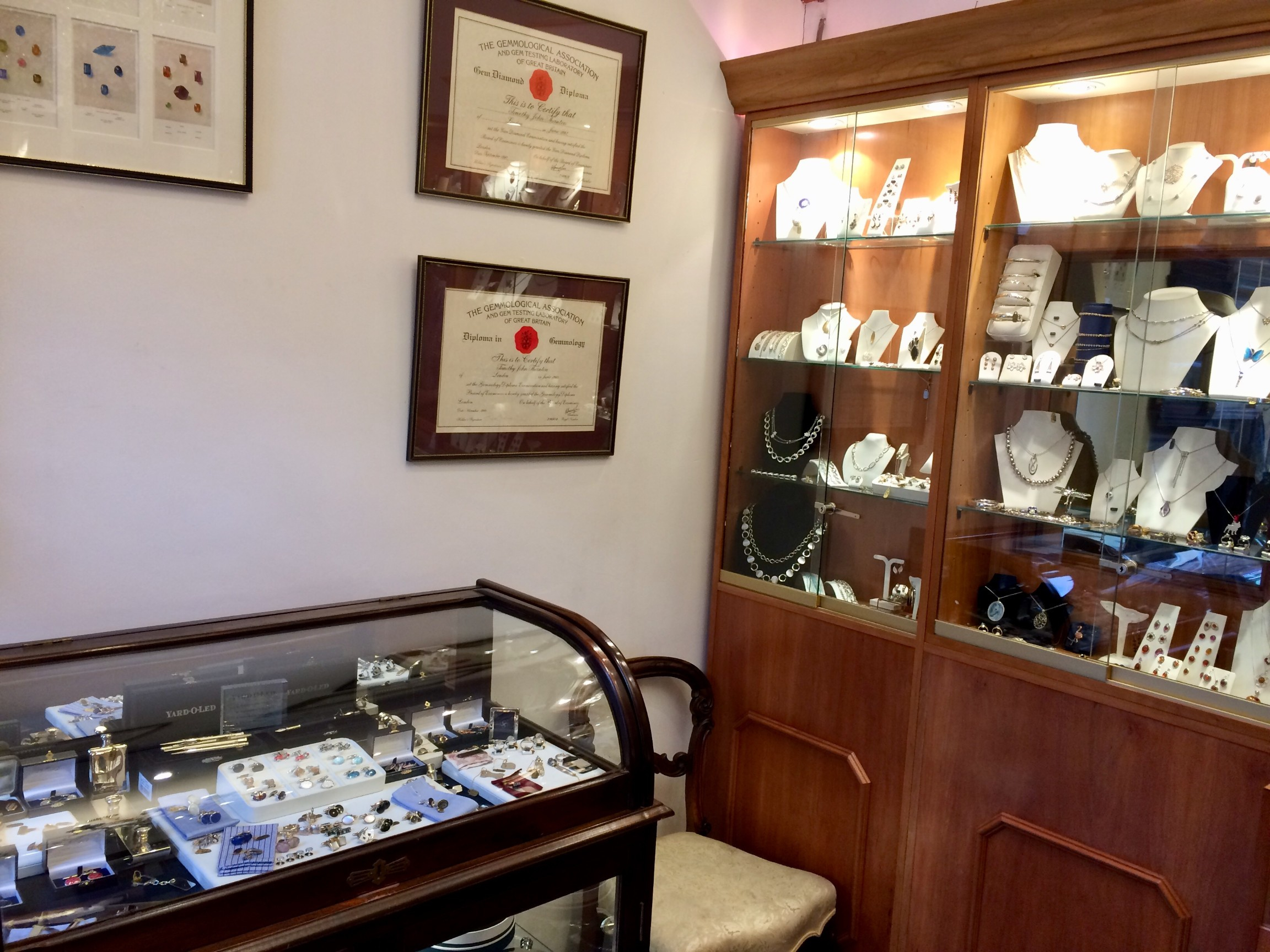 TJ Thornton Jeweller - Market Harborough