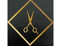 🎄 Late Night Appointments at Scizzor Act! 🎄