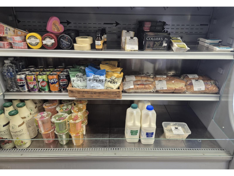 Grab & Go Lunch Deal at Bradshaw's farm Shop & Cafe – Only £6.95!