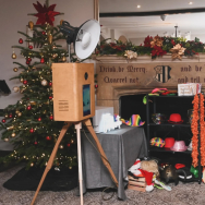 Last-Minute Availability: Book Your Magic Mirror or Photo Booth for 13th December